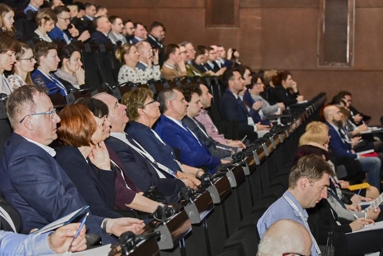 Kompleksowe rozwiązania  gospodarowania wodami opadowymi Strefa wiedzy - Kompleksowe rozwiązania gospodarowania wodami opadowymi Galeria zdjęć z konferencji „Stormwater Poland 2017”