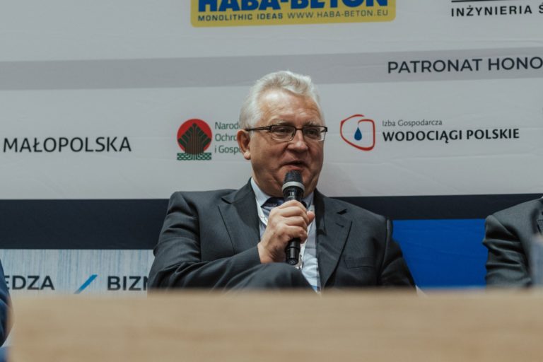 Kompleksowe rozwiązania  gospodarowania wodami opadowymi Strefa wiedzy - Kompleksowe rozwiązania gospodarowania wodami opadowymi Byliśmy patronem medialnym III Konferencji Gospodarowanie Wodami Opadowymi i Roztopowymi