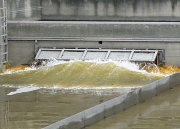 retencja.pl  Zrealizowane projekty Systemy automatycznego spłukiwania, regulatory przepływu firmy STEINHARDT dla kanalizacji deszczowej i sanitarnej