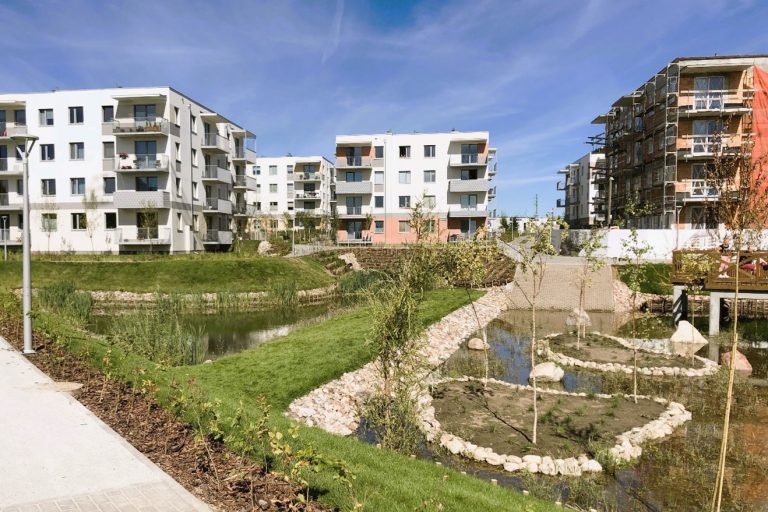 Kompleksowe rozwiązania  gospodarowania wodami opadowymi   Blog Zmienić podejście, zmienić świat